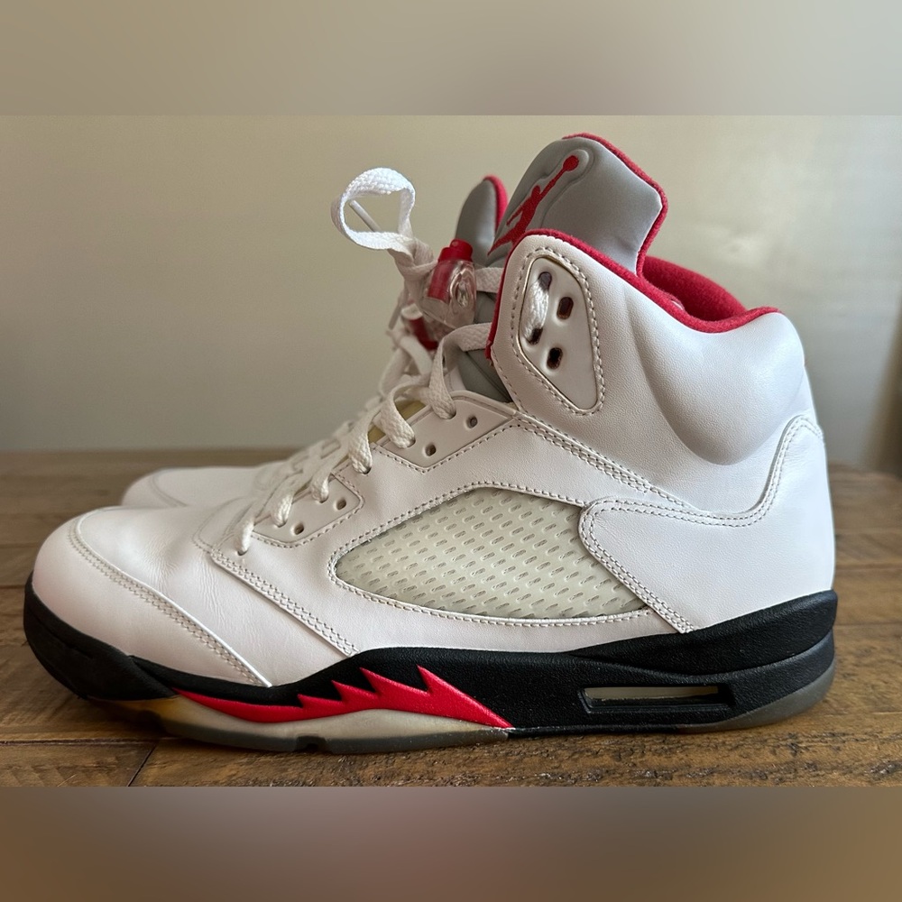 2013‎ Air Jordan Men’s  Retro 5 “Fire Red” with silver tongue - Size 12